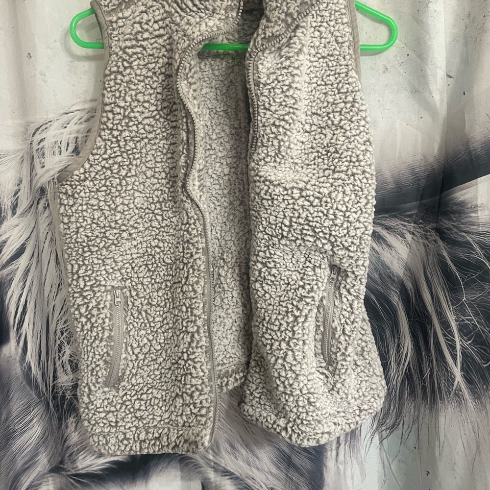 Women's Gray Sherpa Vest